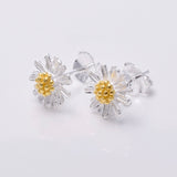 S408 - Silver Daisy stud earrings