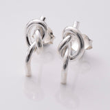 S946 - 925 silver stud earrings