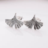 S900 - 925 silver ginkgo leaf stud earrings